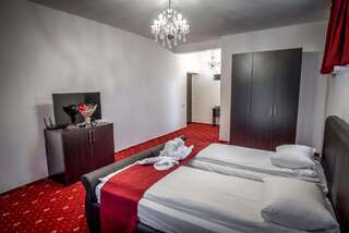 Отель Hotel Elisabeta Бухарест Люкс с 2 спальнями-12